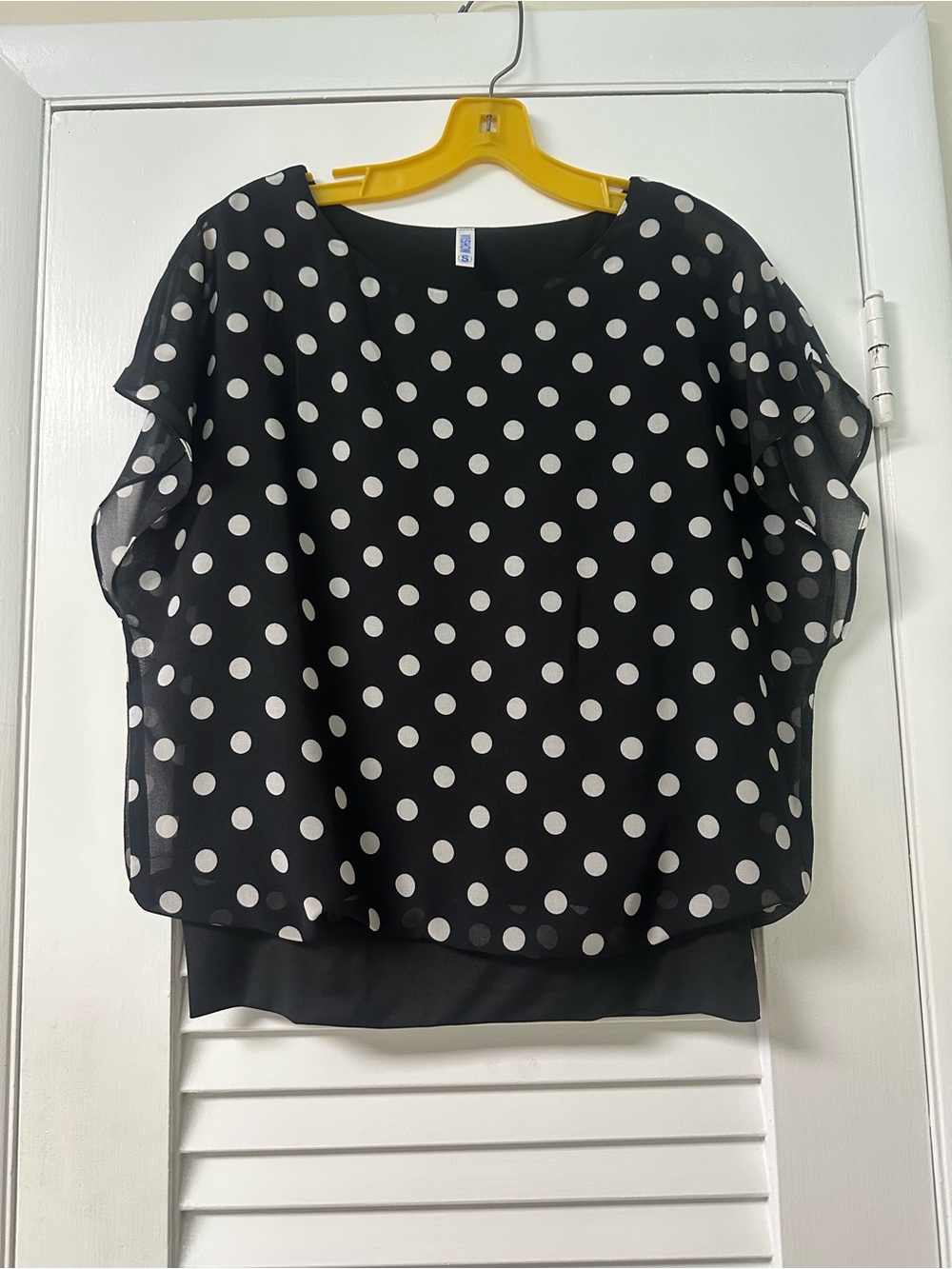 Polka Dot Layered Flutter-Sleeve Blouse - Black/White